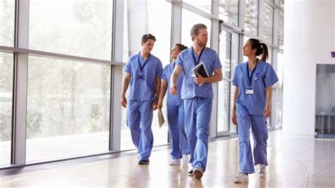 nursing jobs overseas for americans.